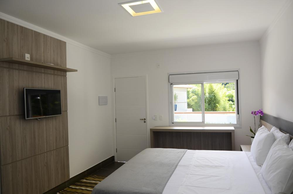 Hotel Bertell Inn เปเนโด ภายนอก รูปภาพ